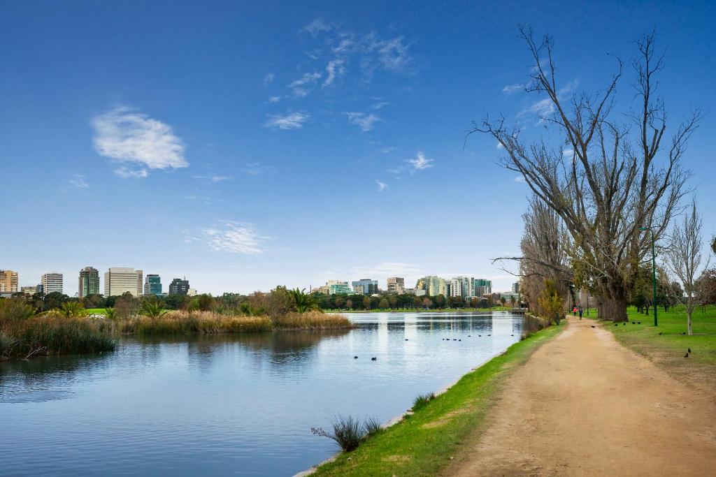 Punt Road Apartment Hotel Melbourne Bagian luar foto