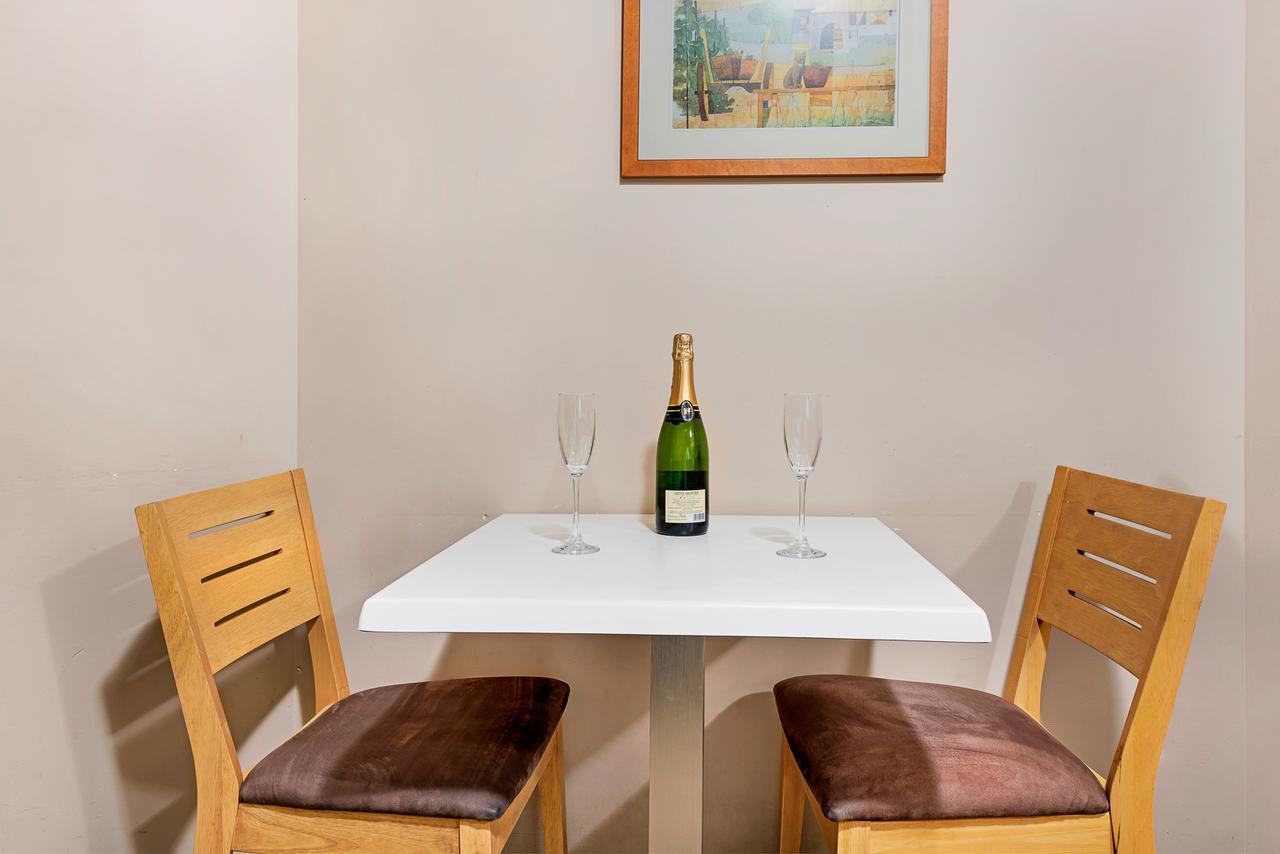 Punt Road Apartment Hotel Melbourne Bagian luar foto
