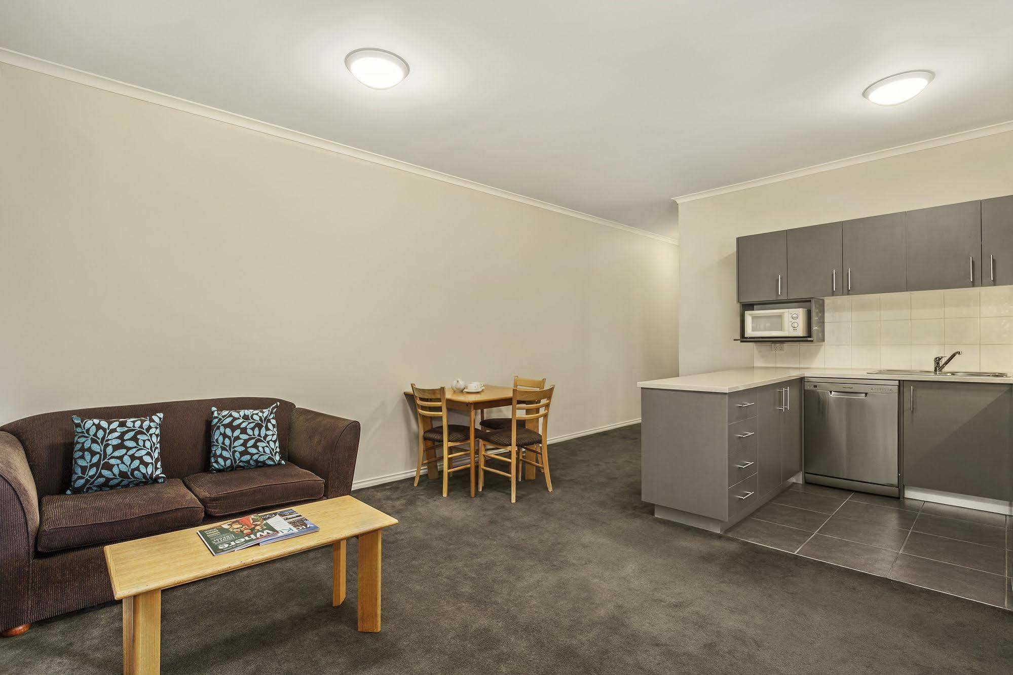 Punt Road Apartment Hotel Melbourne Bagian luar foto