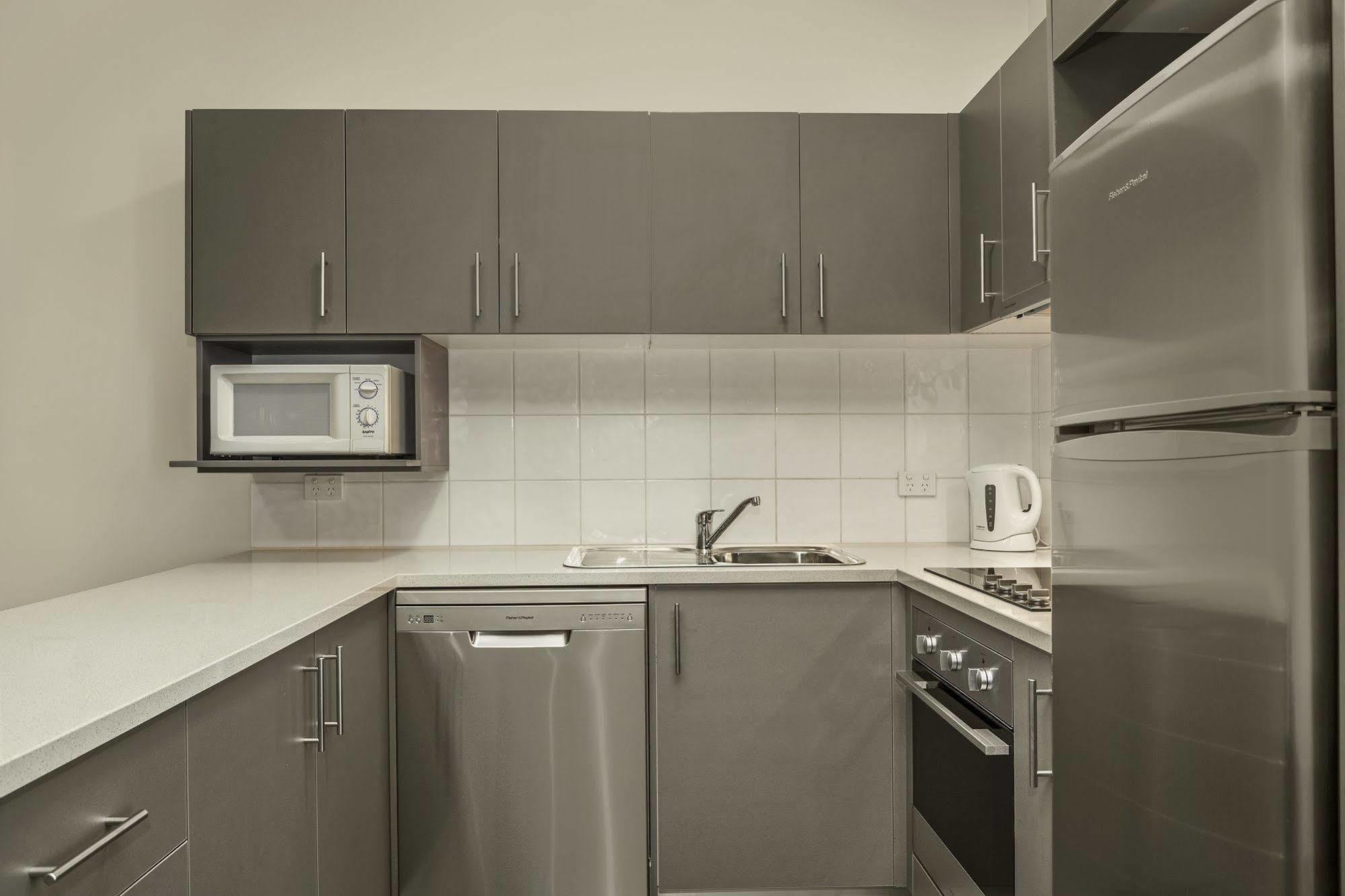 Punt Road Apartment Hotel Melbourne Bagian luar foto